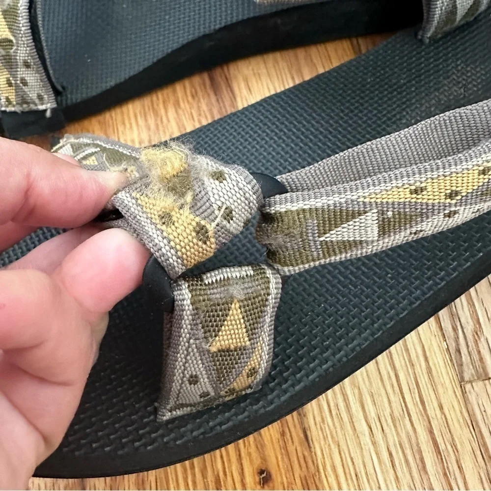 Teva Original Universal Outdoor Strappy Sandals Men’s Size 14
